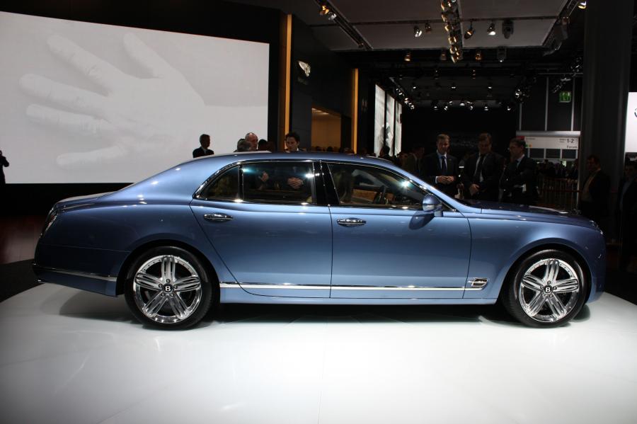  Bentley Mulsanne 2010 года  (фото 71 из 262)